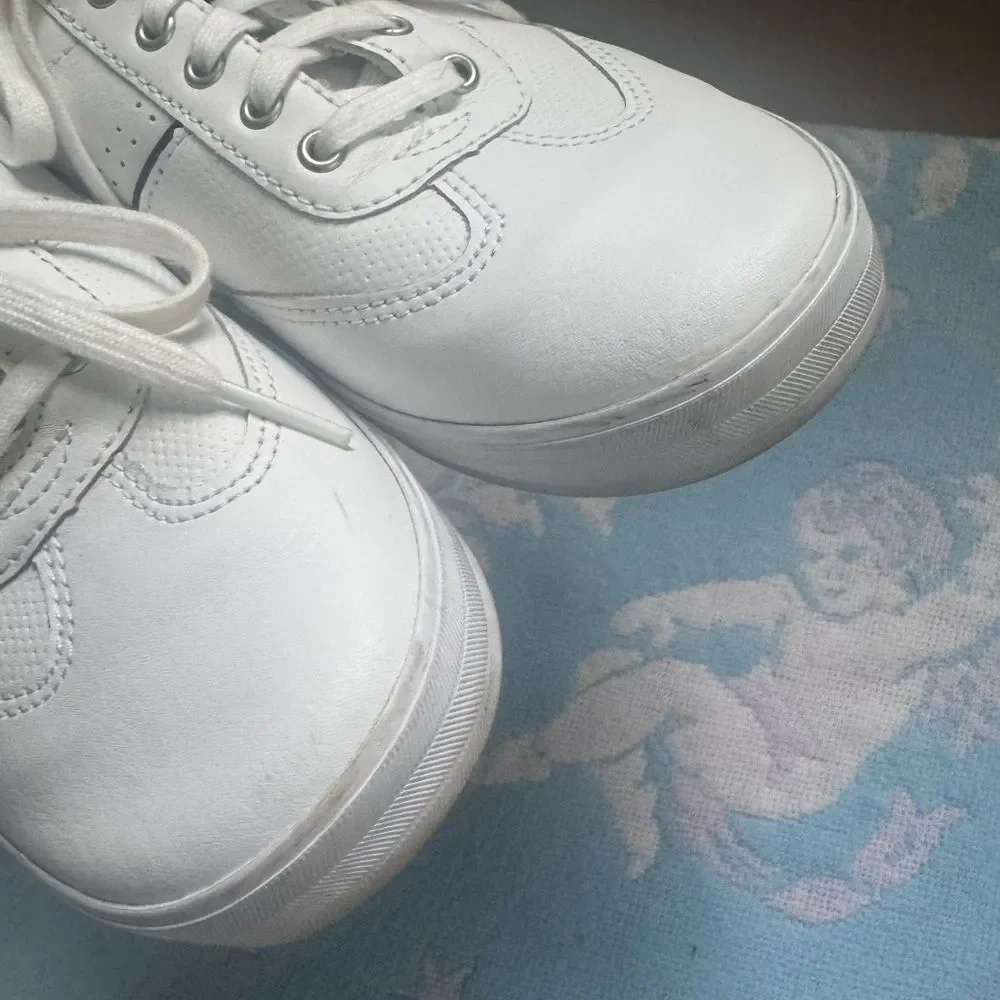 Keds Sz 7 White Leather Ortholite Lace-Up Sneakers EUC